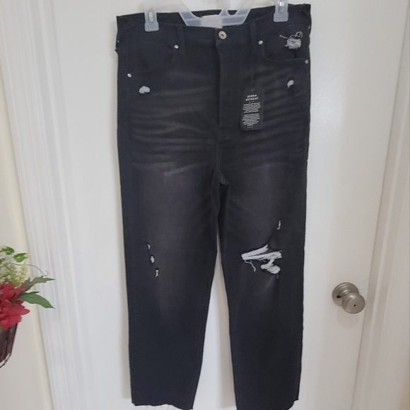 Serra retreat  by Joie Rucker  distress raw hem black jeans sz  12/32 - Picture 5 of 16